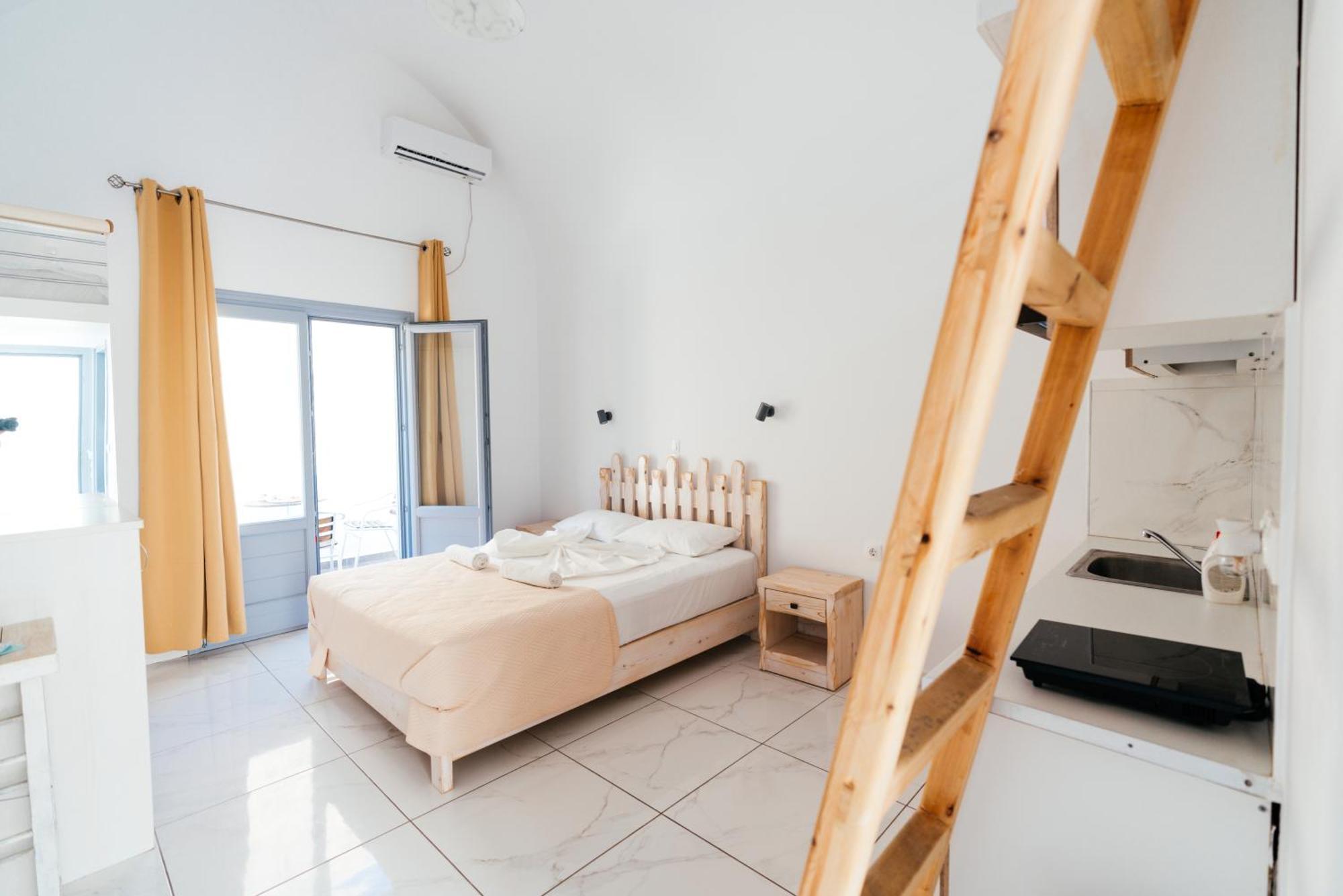 Dodomar Selection Hotel Perissa  Exterior photo